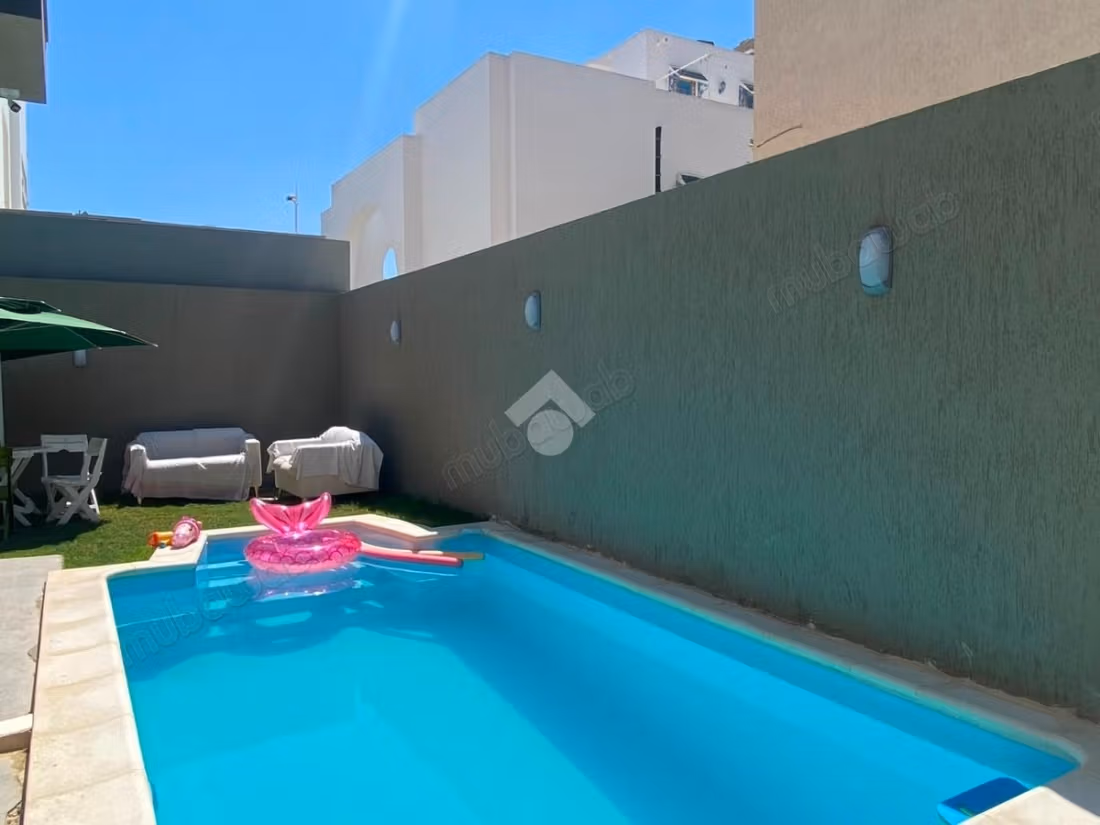 Villa jumelée en location