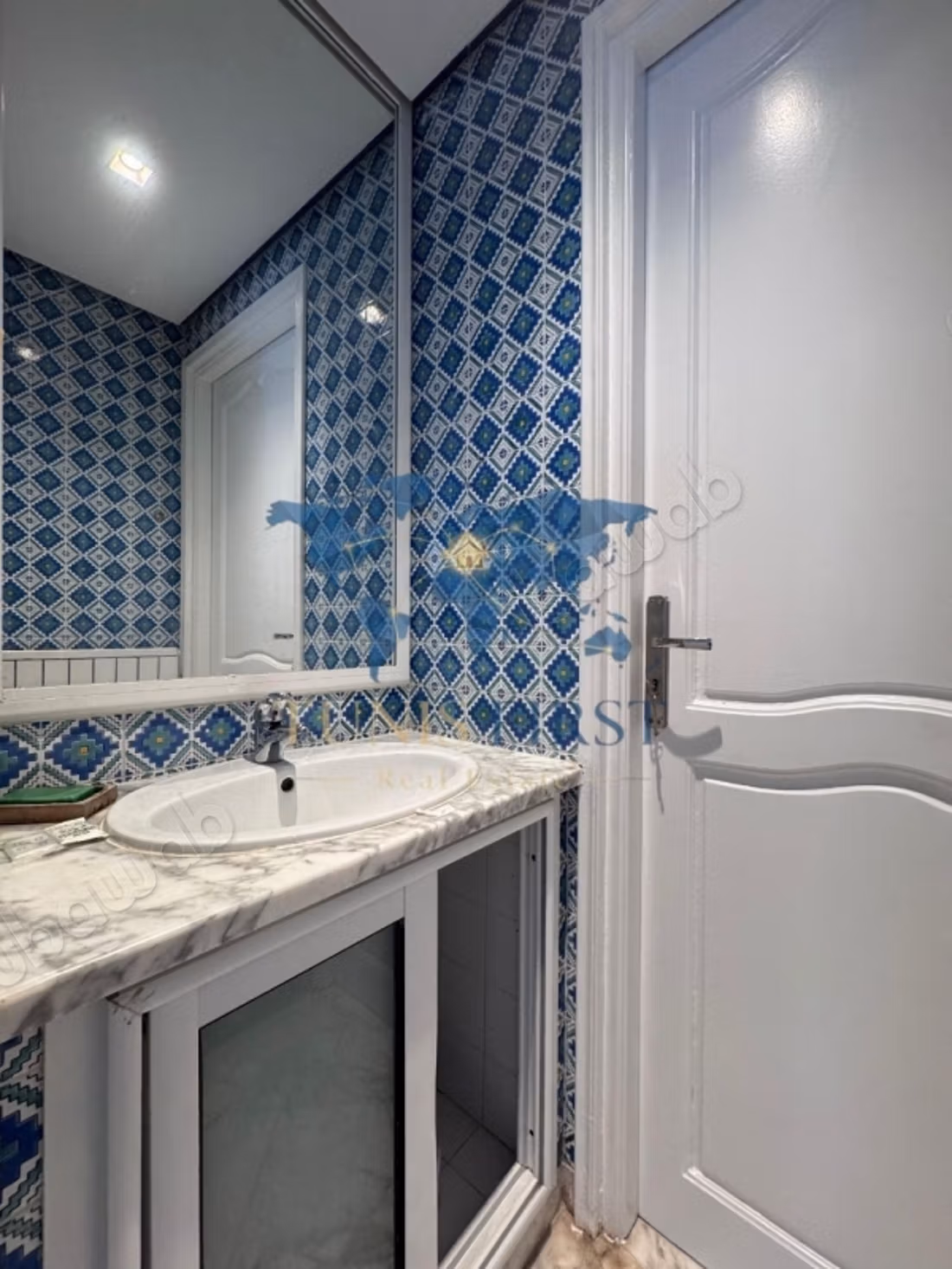 A Louer Coquette Villa avec piscine à Carthage Sal