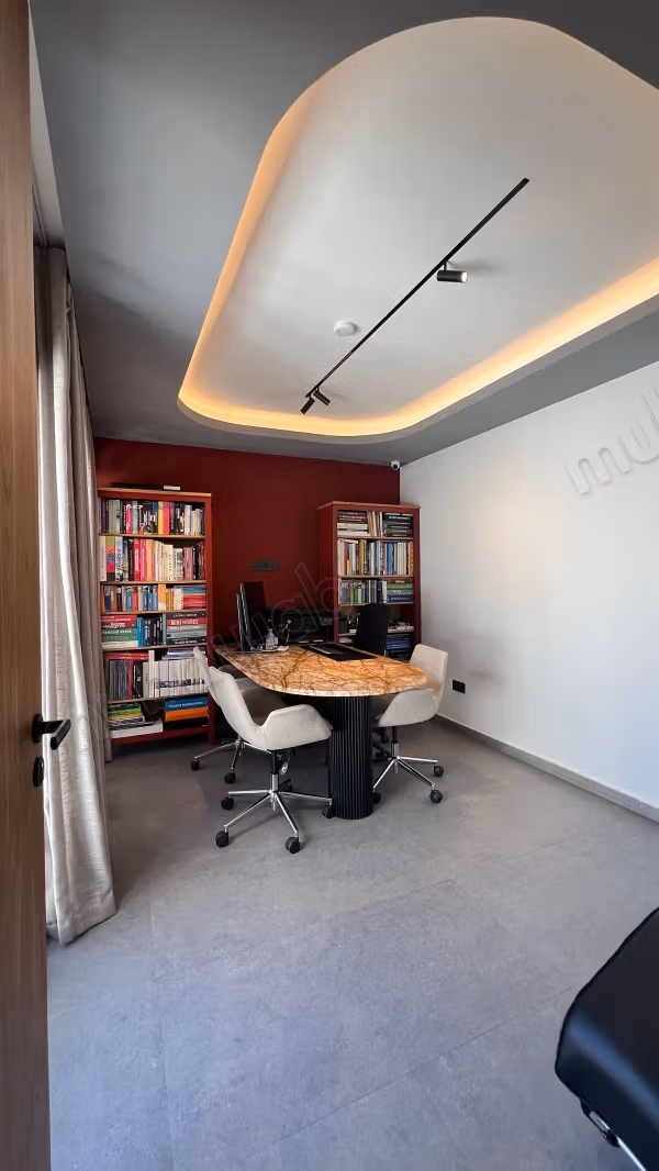 Ufficio in affitto nel quartiere Oulmes