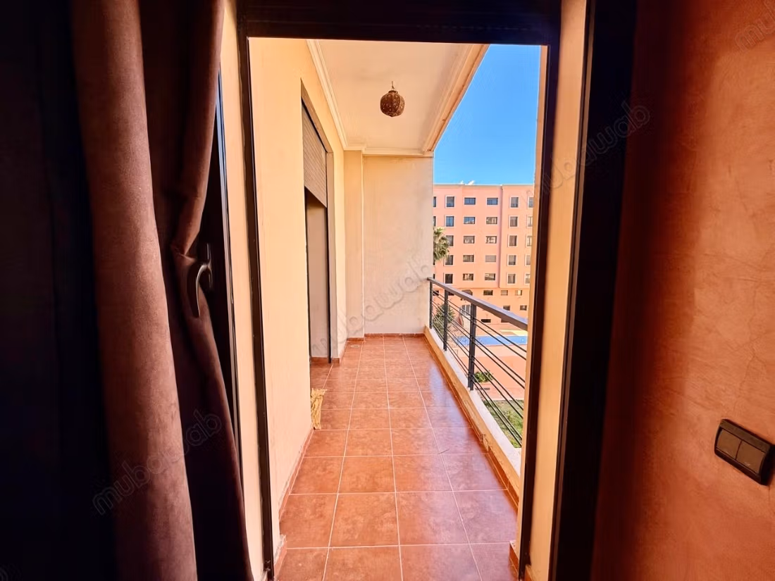 Bel appartement avec piscine à Guéliz