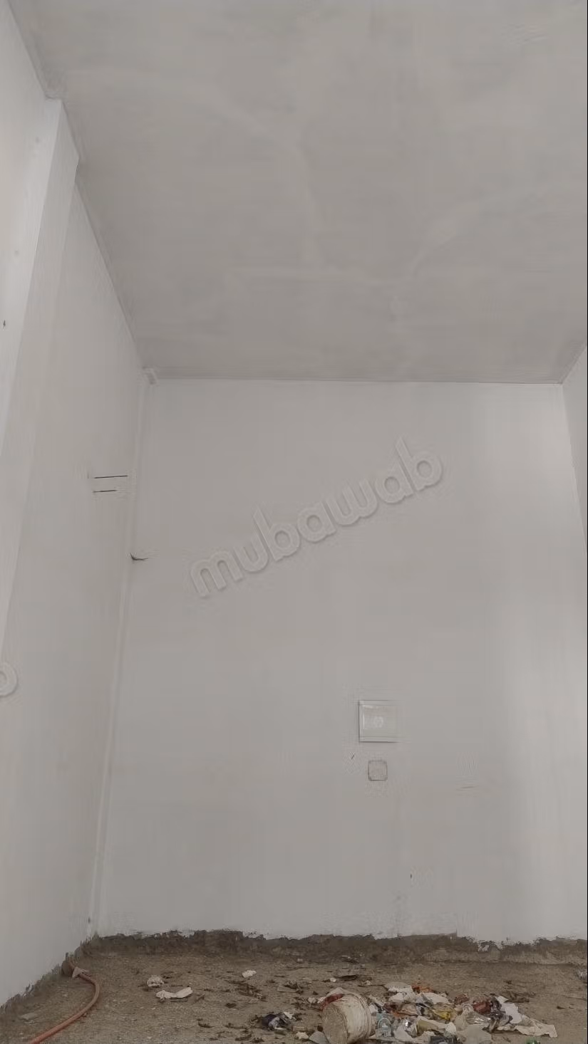Local commercial en vente à Tanja Balia.
Surface totale 28 m²