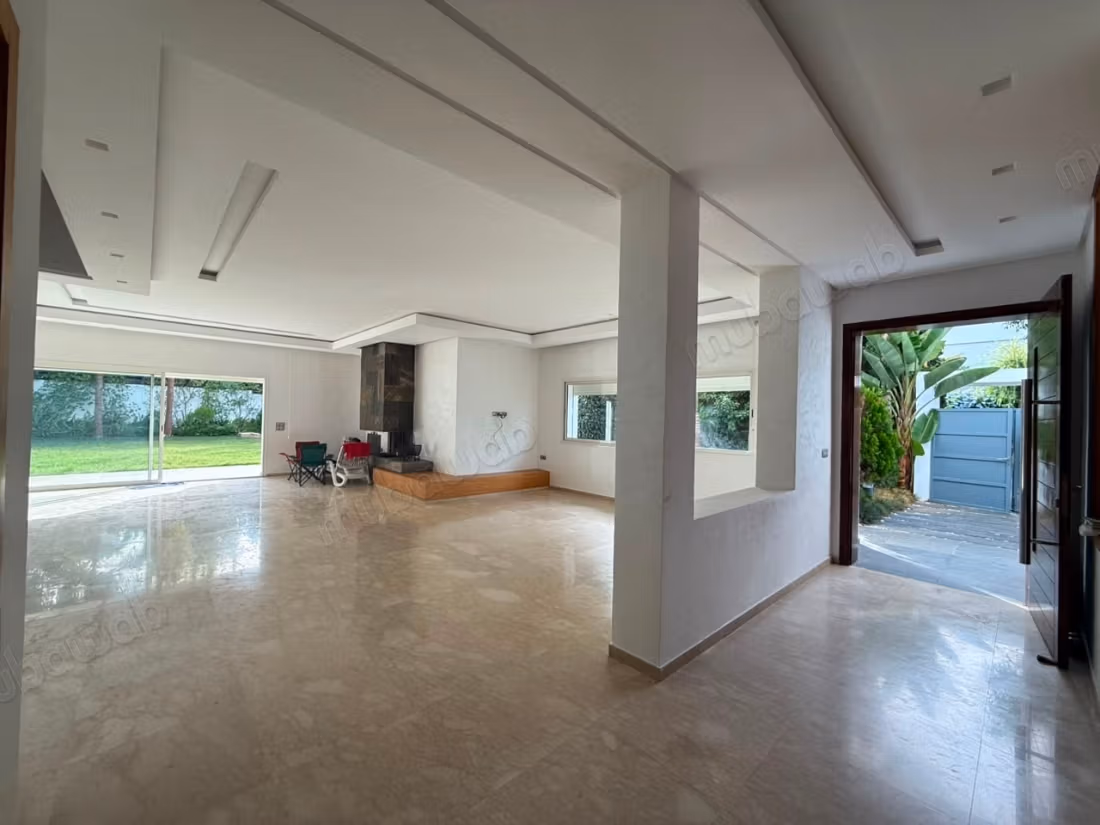 Villa en alquiler a largo plazo – Manzeh Zaer