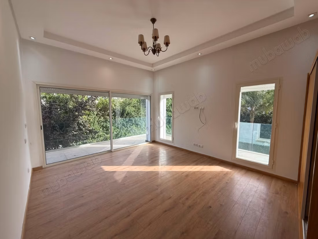 Villa en alquiler a largo plazo – Manzeh Zaer