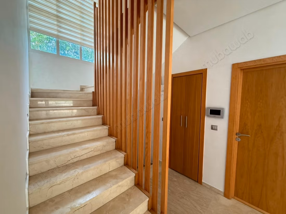 Villa en alquiler a largo plazo – Manzeh Zaer