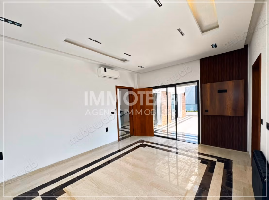 A vendre une villa S4 à Hammamet Sud