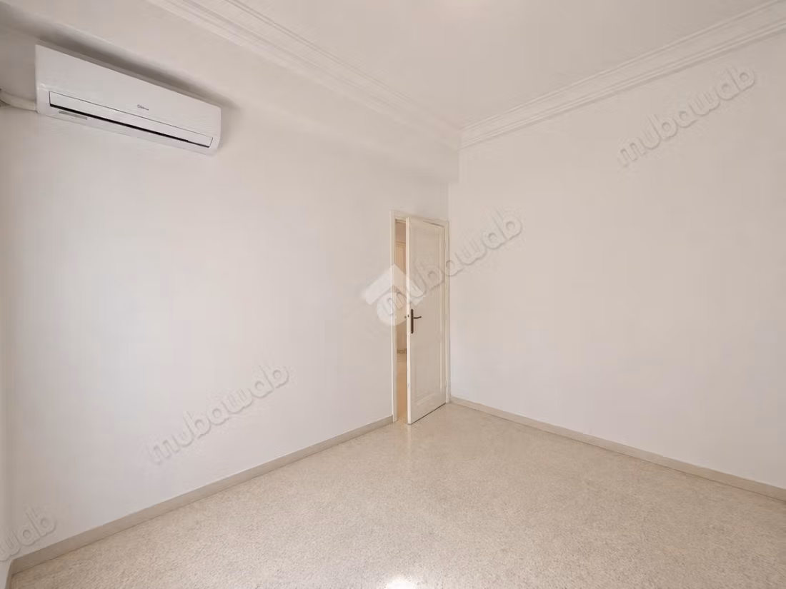 A VENDRE Appartement S2 à Rades
