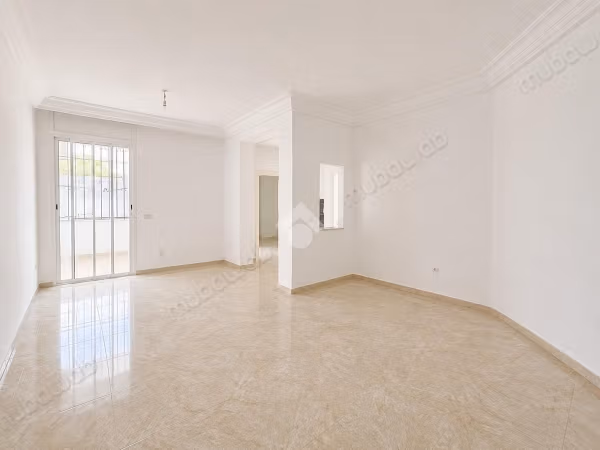 A VENDRE Appartement S2 à Rades