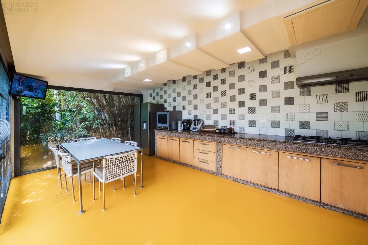 EXCLUSIVIDAD – Villa Contemporánea de Prestigio