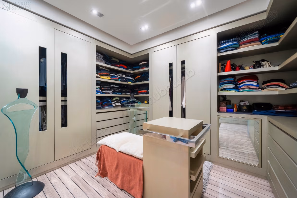 EXCLUSIVIDAD – Villa Contemporánea de Prestigio
