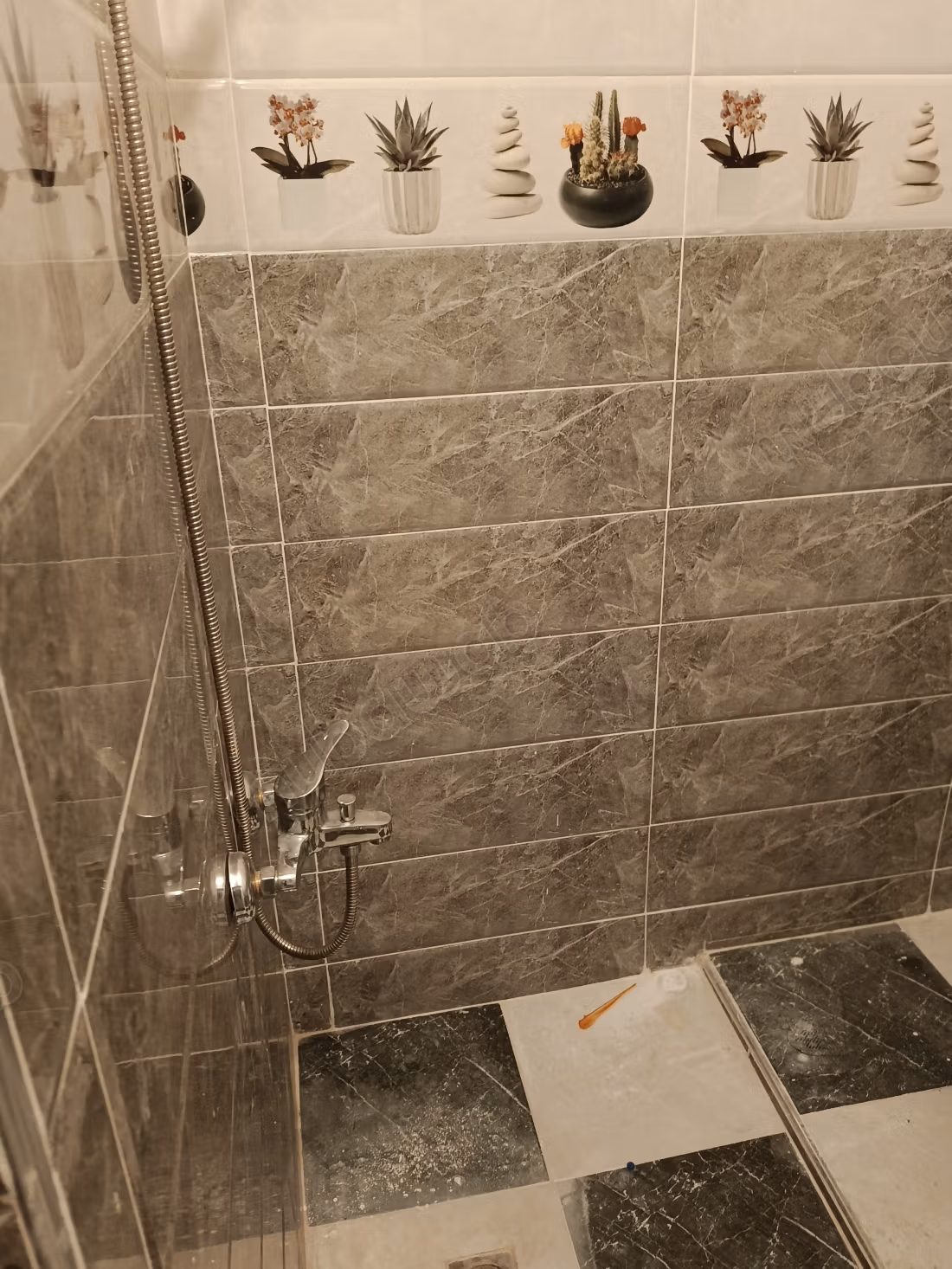 Vente d'un appartement à Larache. 4 pièces magnifiques. Balcon et ascenseur
