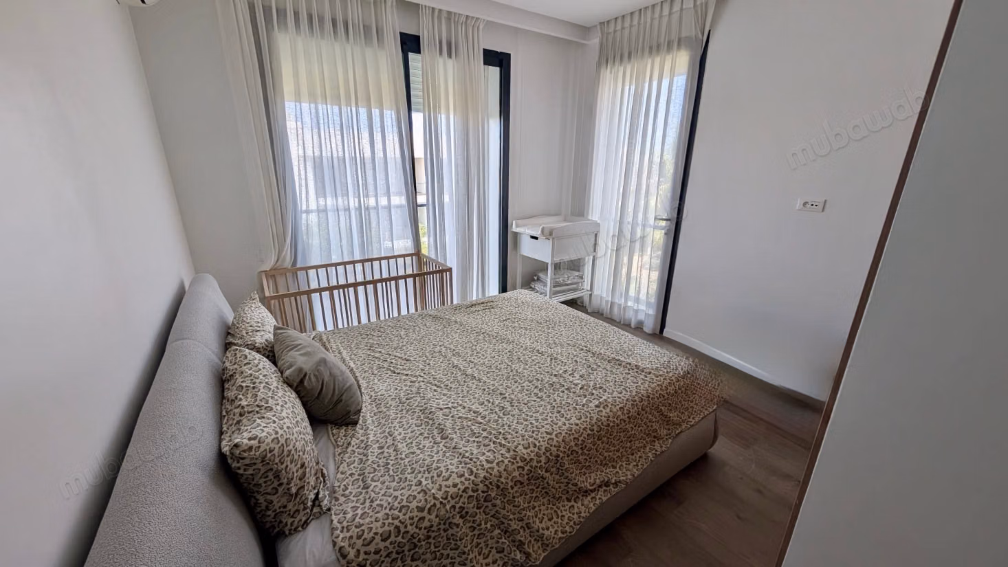Appartamento in stile scandinavo, tripla esposizione