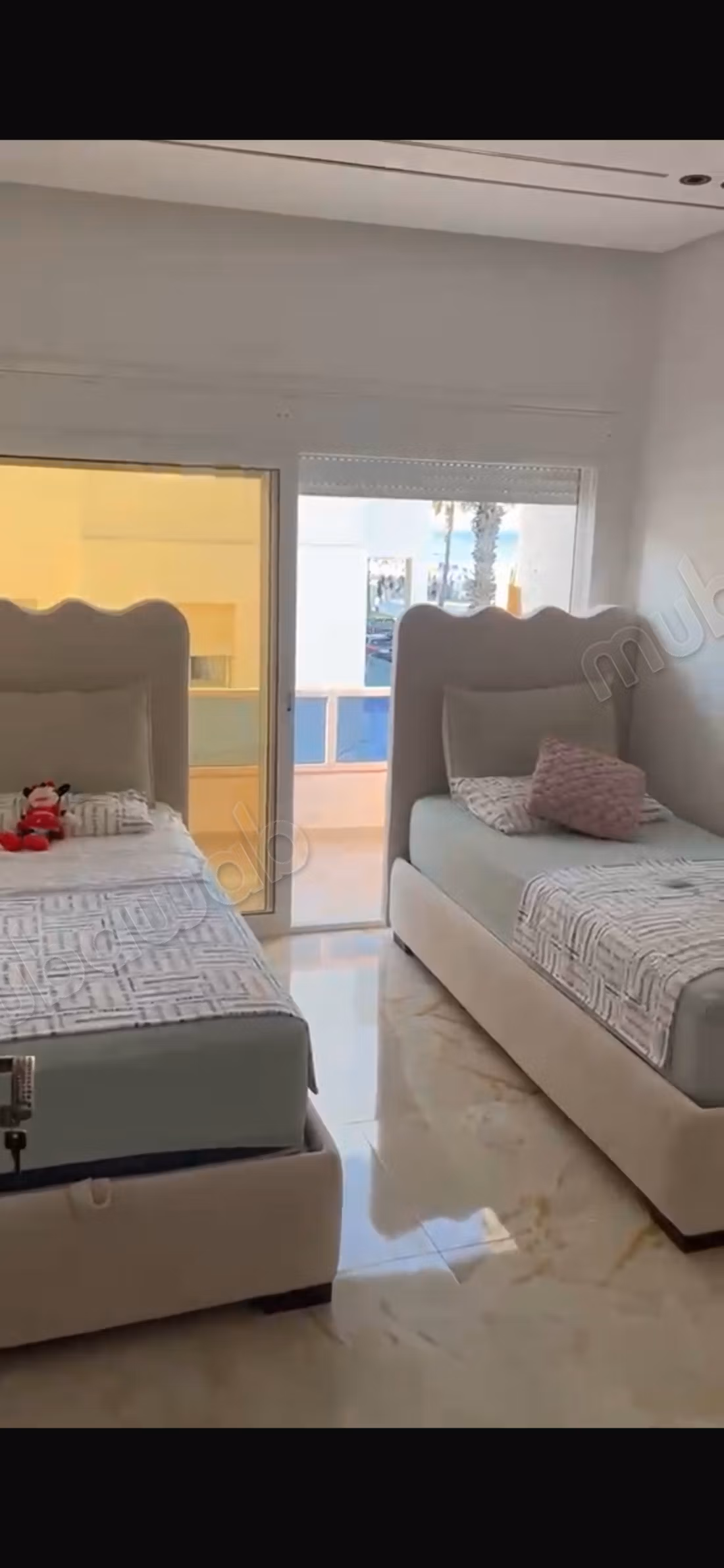 Venta de un bonito apartamento en Martil. 2 habitaciones agradables. Magnífica vista al mar
