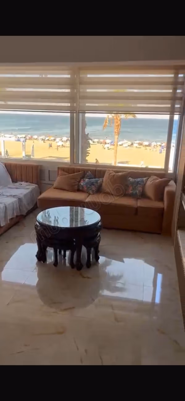 Vendita di un bell'appartamento a Martil. 2 camere piacevoli. Superba vista mare