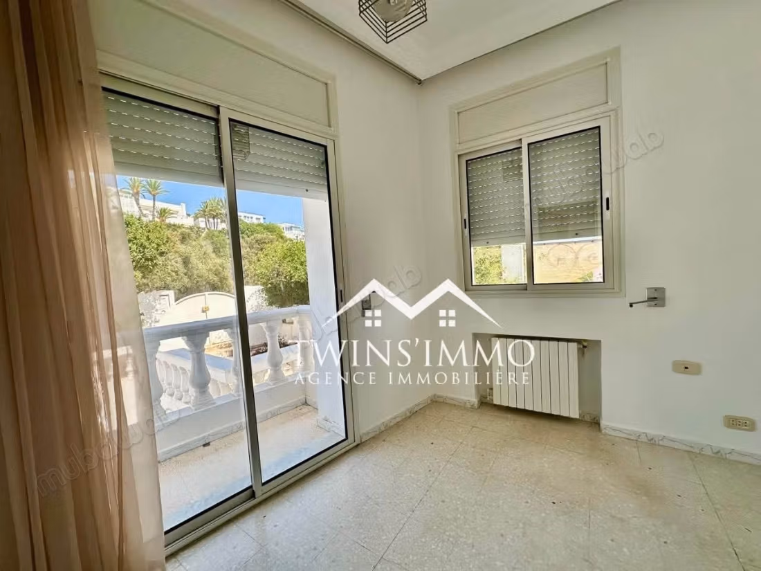 Villa S3 avec piscine à Sidi Bou Saïd