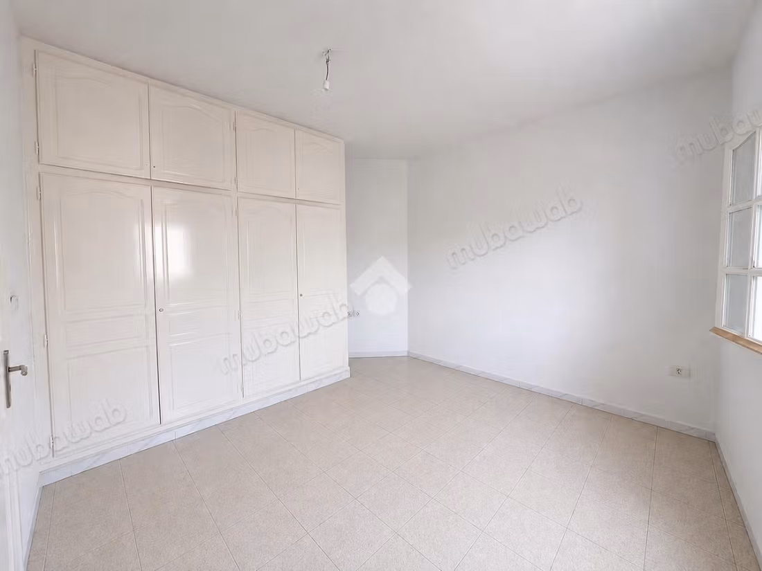 A LOUER Etage de villa S3 à Rades
