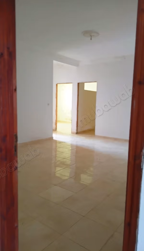 Appartement à vendre 82 m² à Larache centre ville