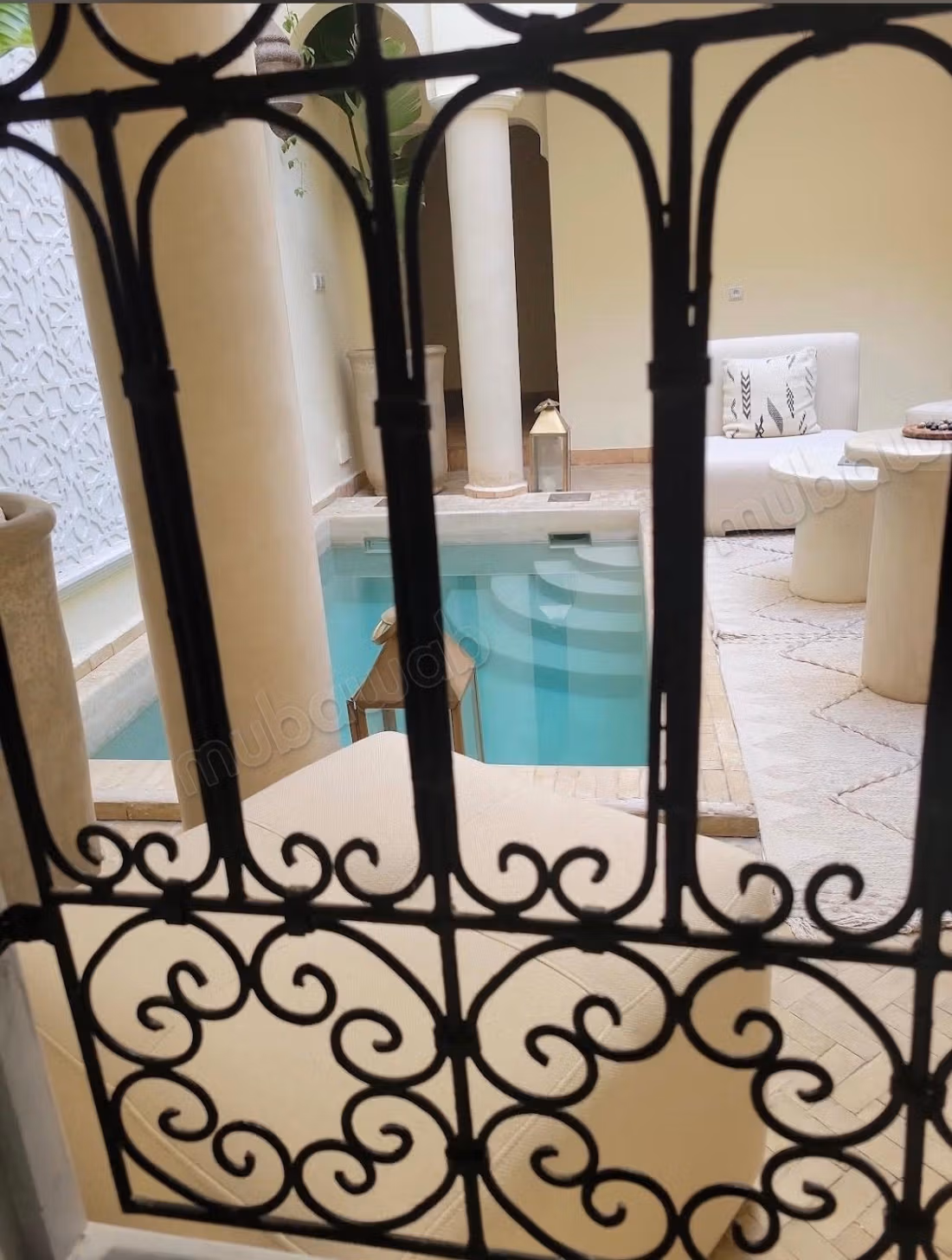 Riad titré de 130 m2 au sol Riad zitoune