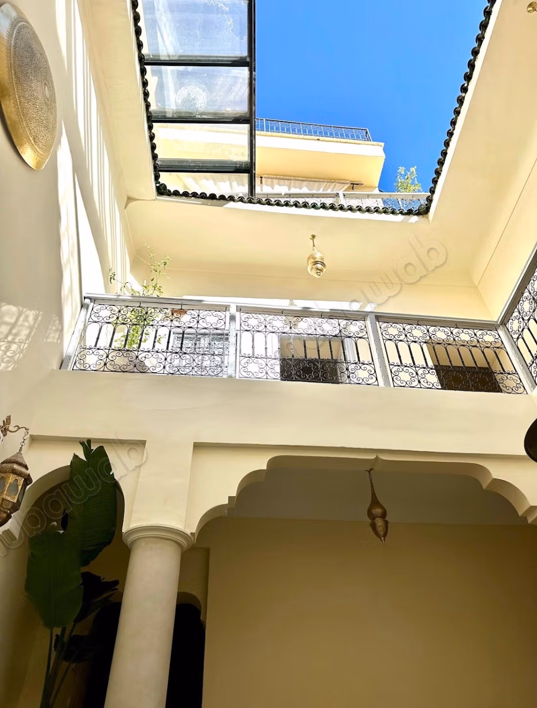 Riad titré de 130 m2 au sol Riad zitoune