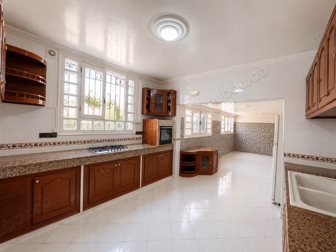 Beautiful Villa 300m2 Aïn Diab – Close to the beach
