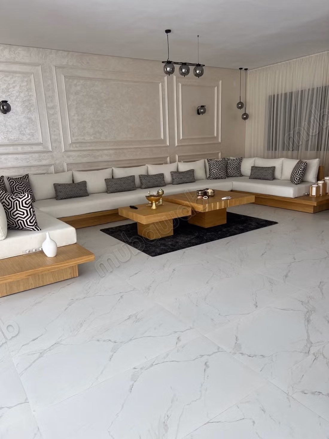 High standing villa for sale on Casablanca Road. 3 cozy bedrooms. Garden