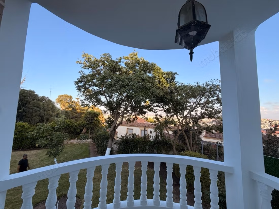Belle Villa à louer JBEL KBIR 
TANGER