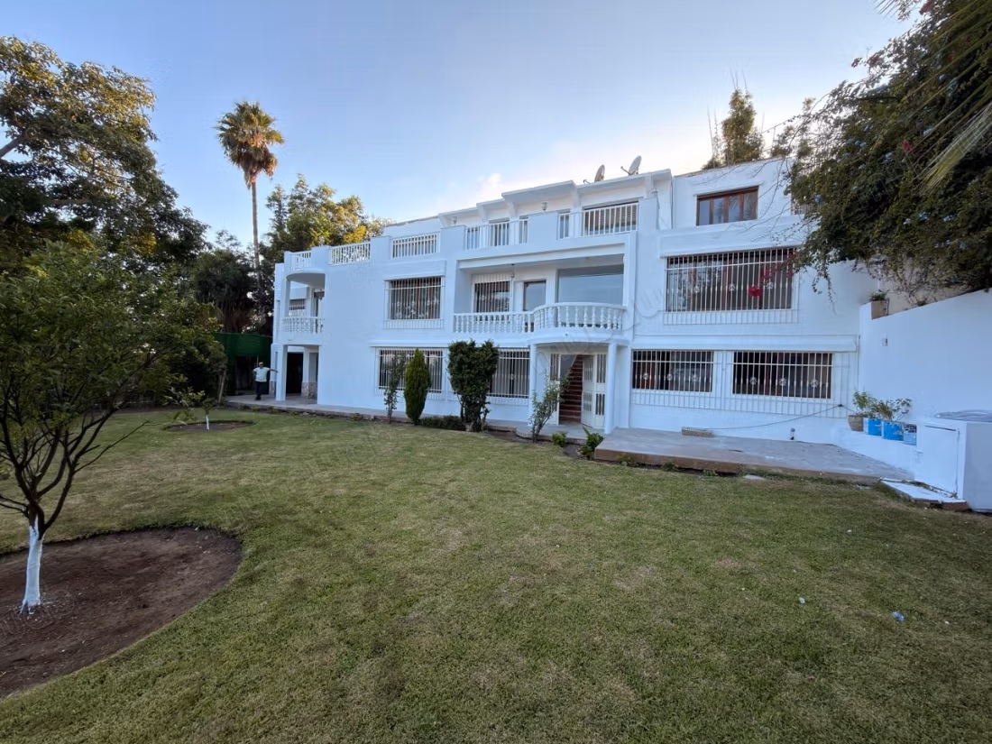 Belle Villa à louer JBEL KBIR TANGER