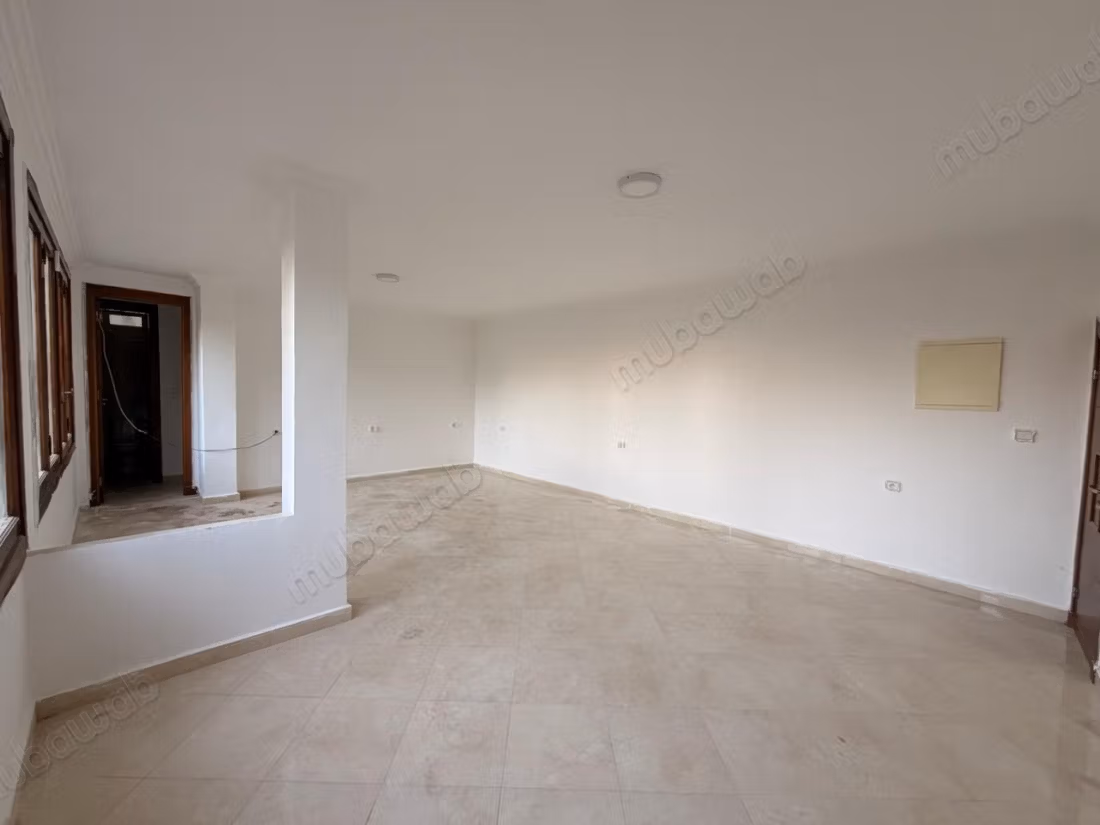 Belle Villa à louer JBEL KBIR 
TANGER