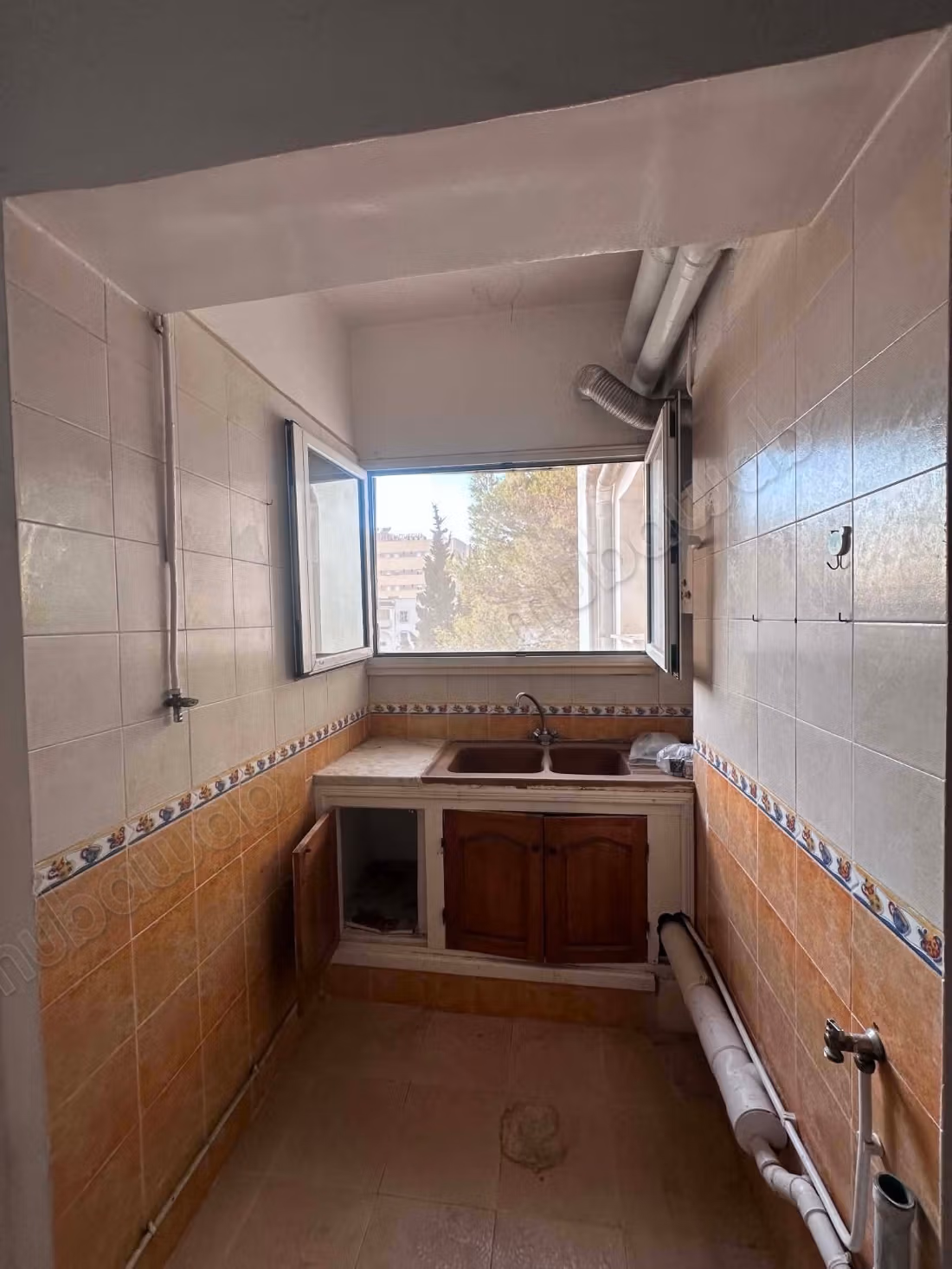 For sale - superb S2 apartment in El Mourouj 1