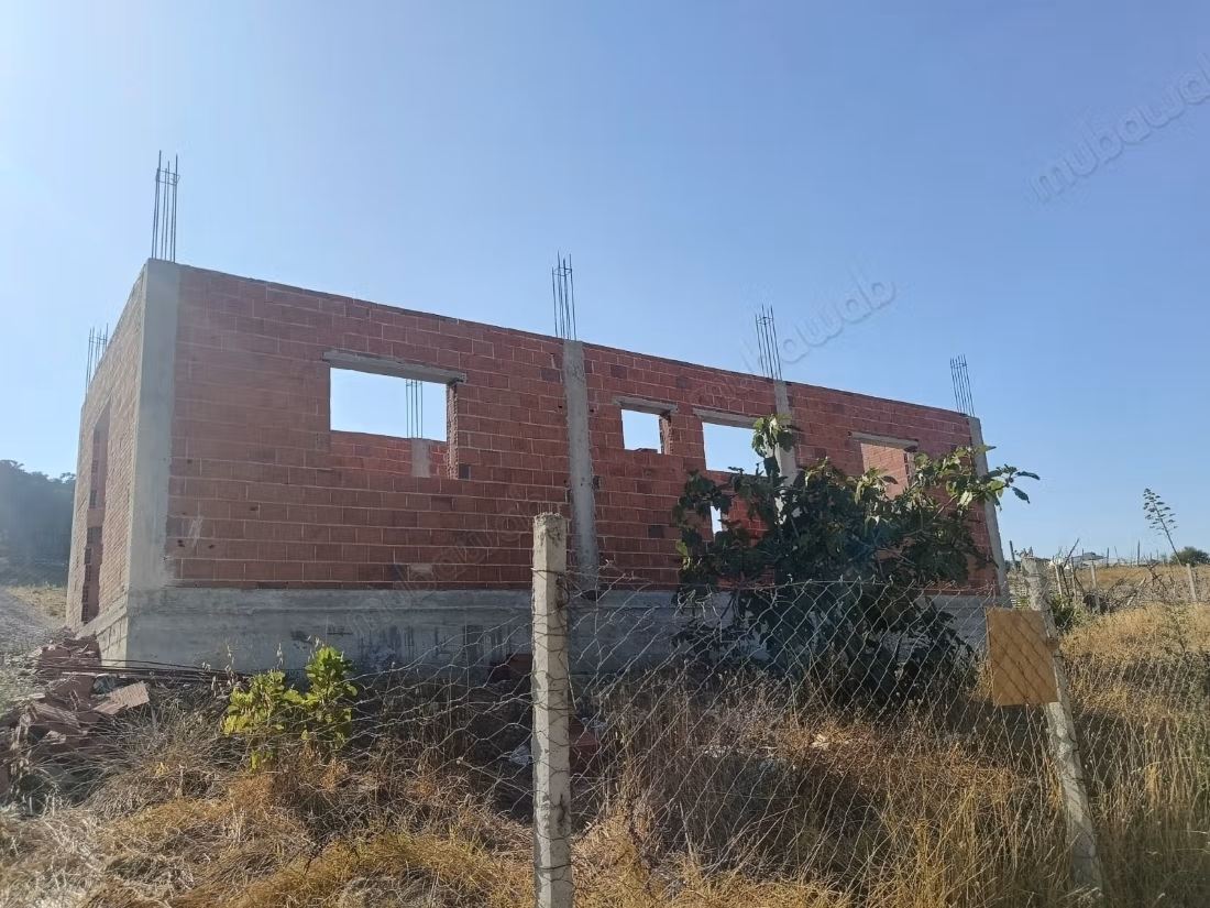 Registered agricultural land of 509 meters with licensed and legal house