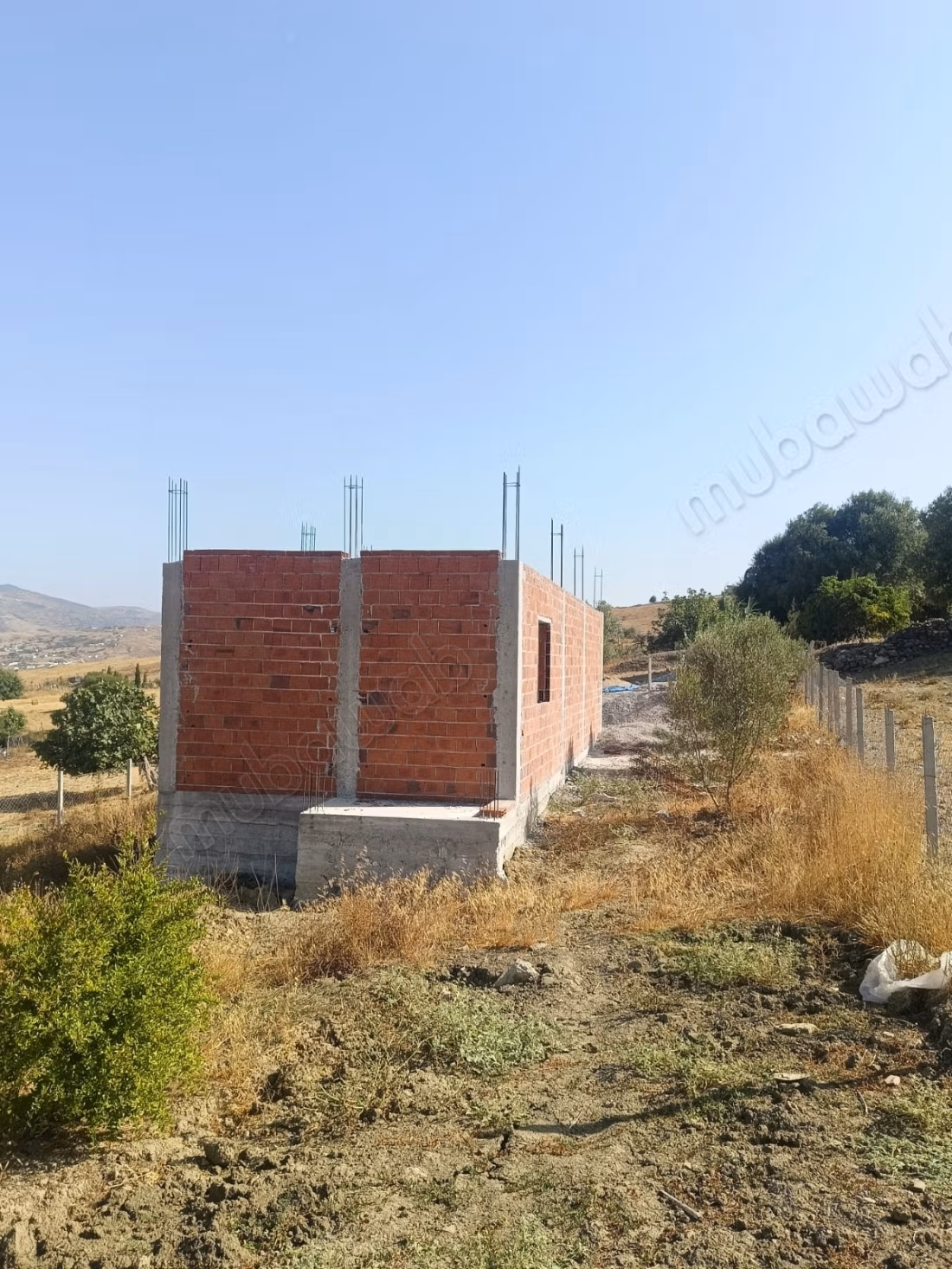 Registered agricultural land of 509 meters with licensed and legal house