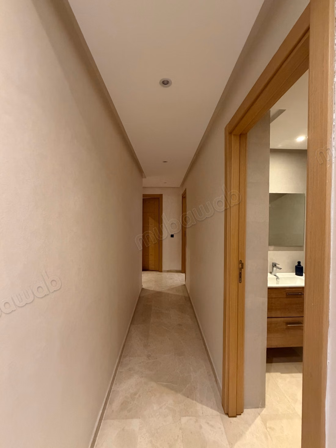 Alquila este apartamento en Ryad. 3 habitaciones. Bien amueblado