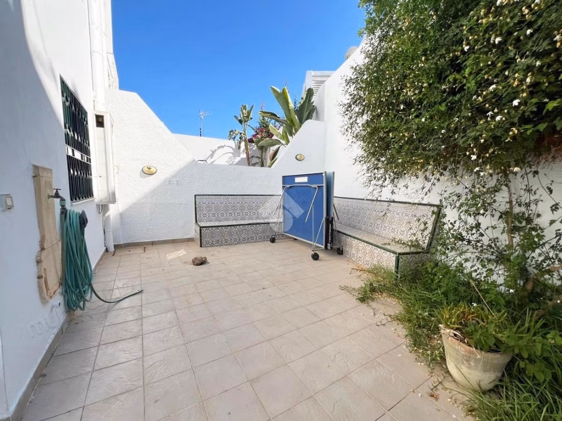 Triplex for rent