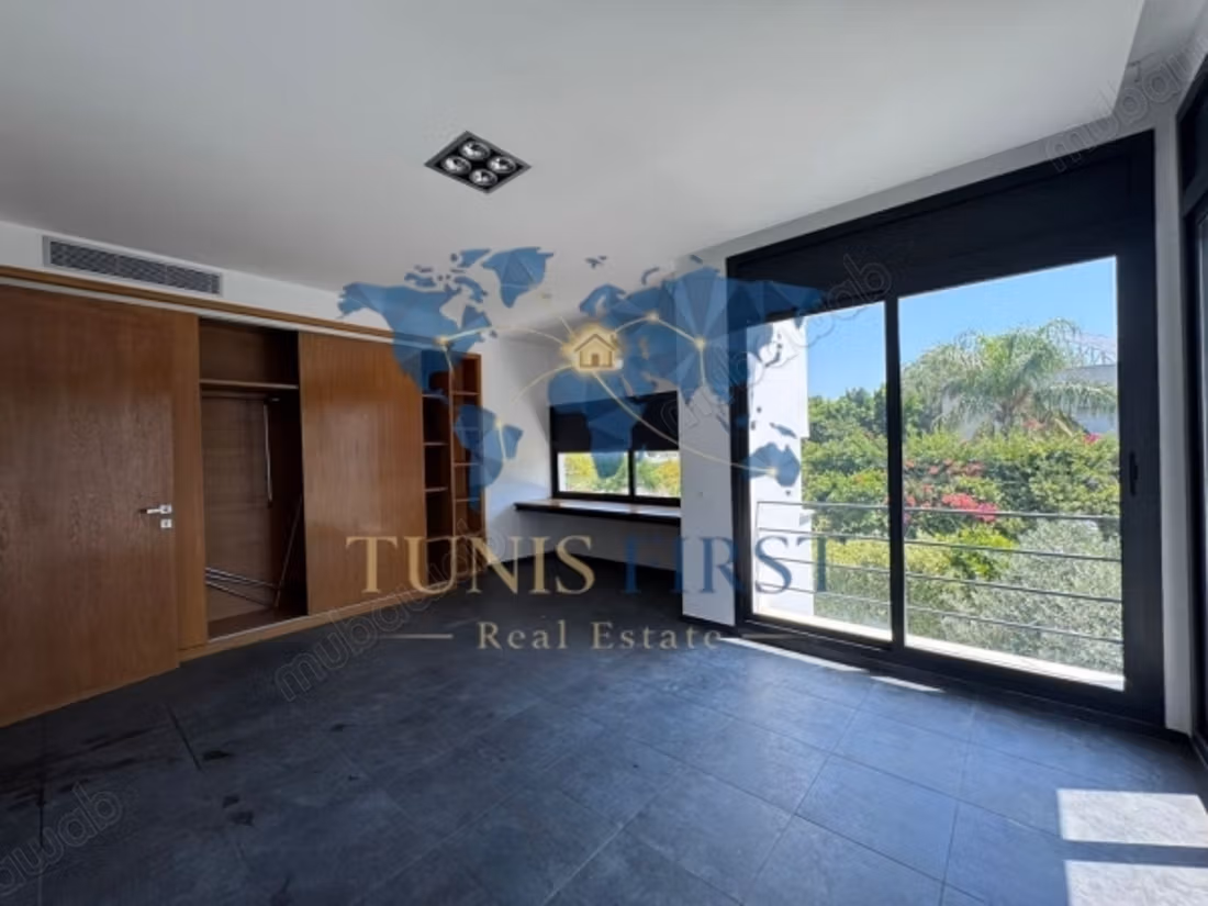 A louer Moderne Villa S4 avec piscine à La Marsa