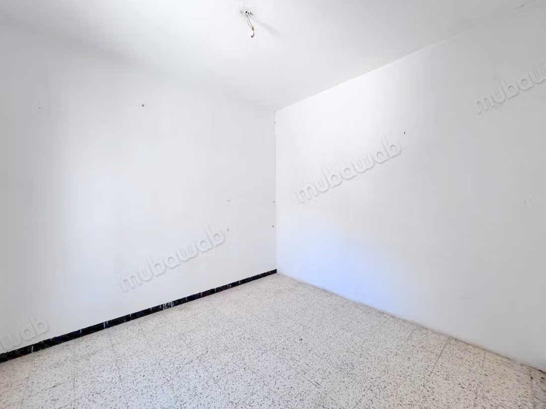 Casa d'angolo S3 da ristrutturare