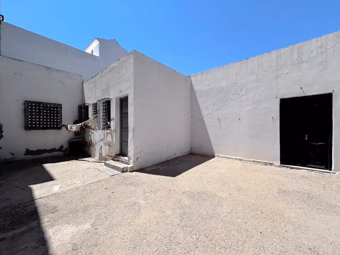 Casa d'angolo S3 da ristrutturare