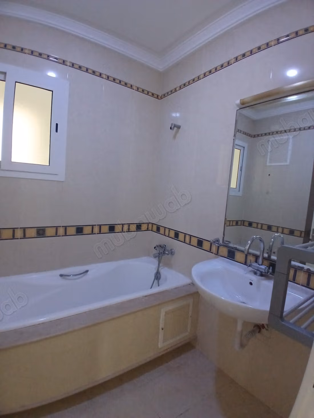 À LOUER – Appartement S2 à Cité Ennasr 2
