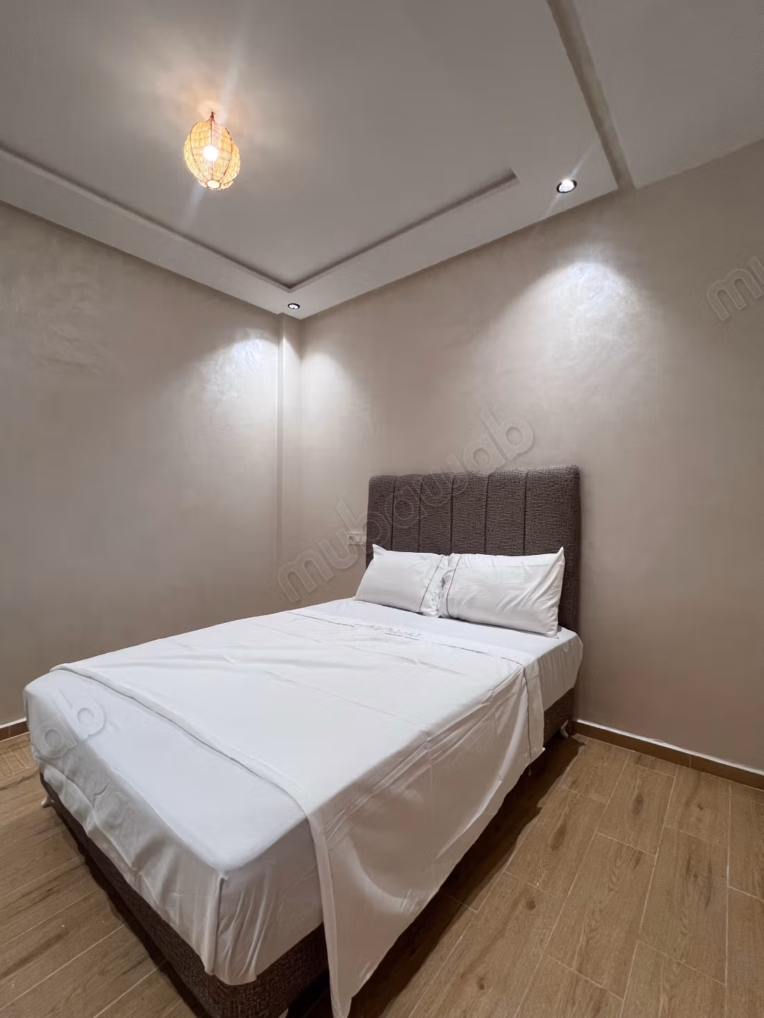 Très bel appartement en location à Marjane.
Surface totale 100 m².
Bien meublé