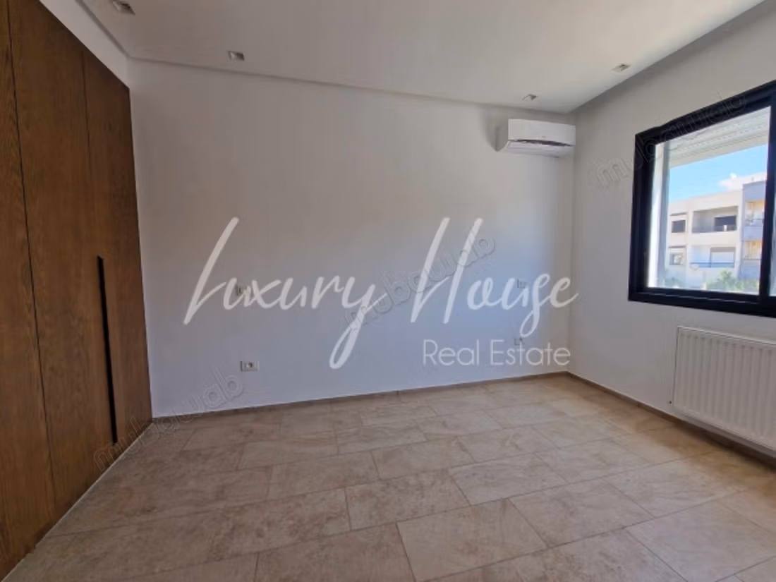 For rent duplex S3 independent in Soukra
