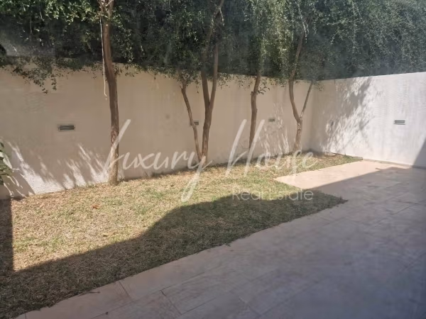 A louer duplex S3 indépendant à la Soukra