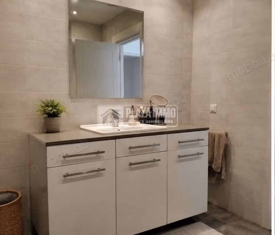 For rent a furnished S4 duplex in Lake 2