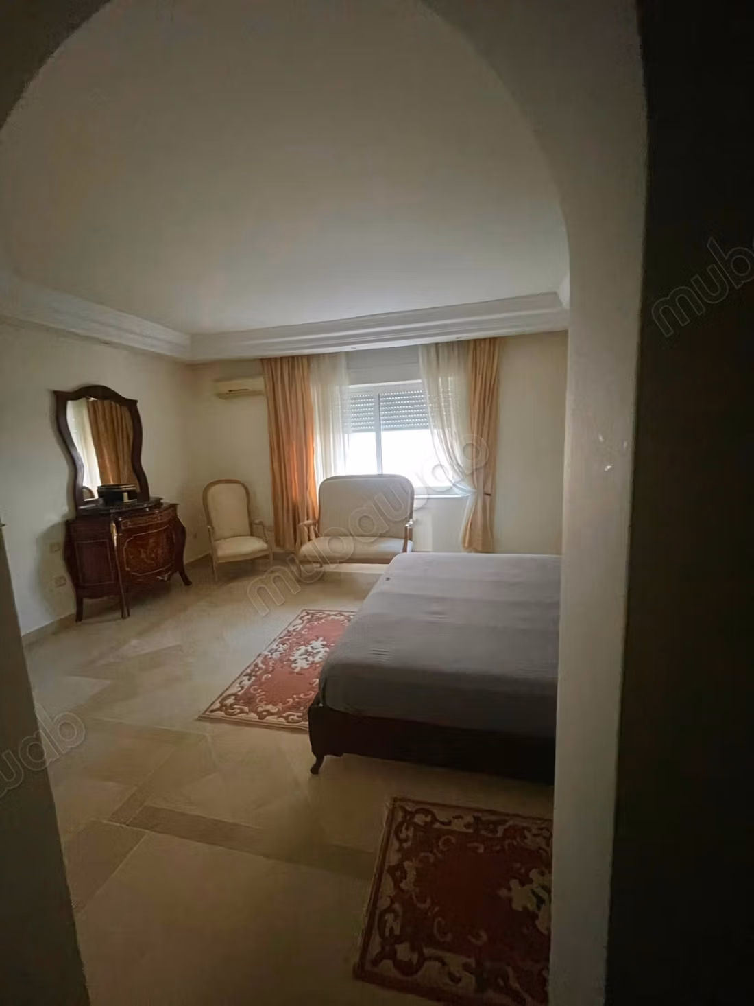 للايجار، طابق فيلا س3 مفروشة