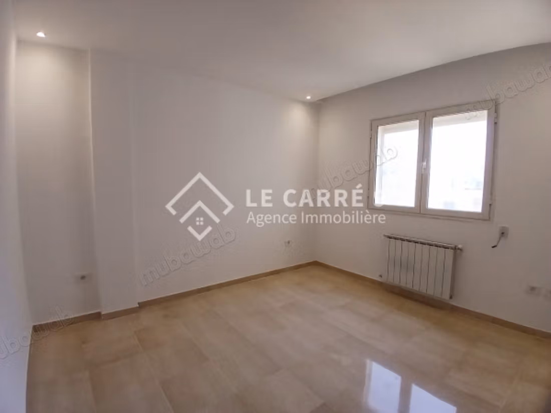À louer un appartement S3 au Lac 2