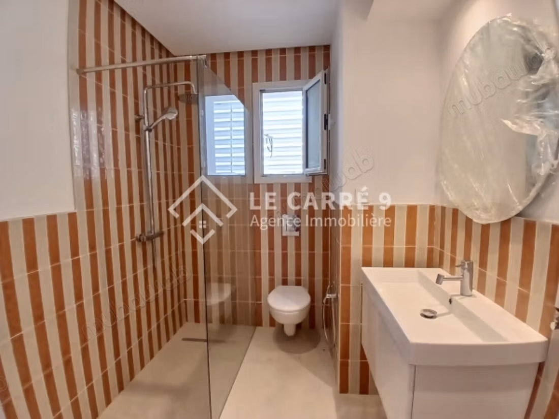 À louer un appartement S3 au Lac 2