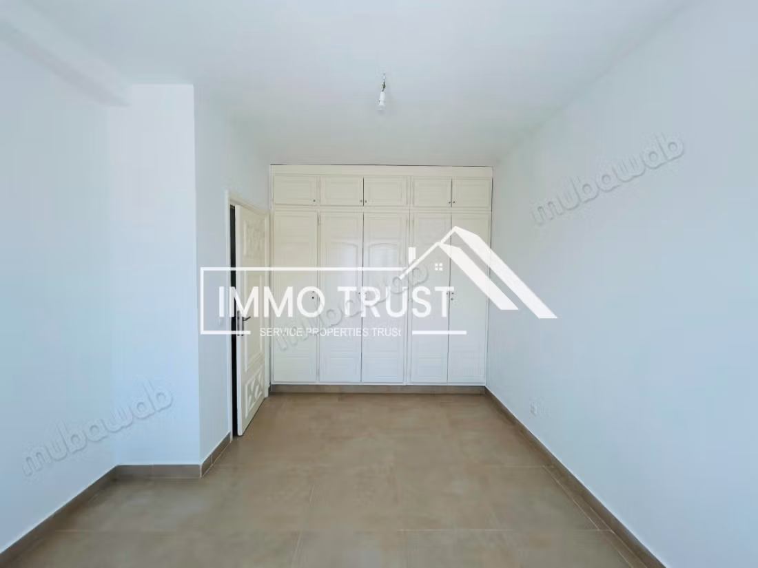 Villa S5 avec chambre de service à Lac 1