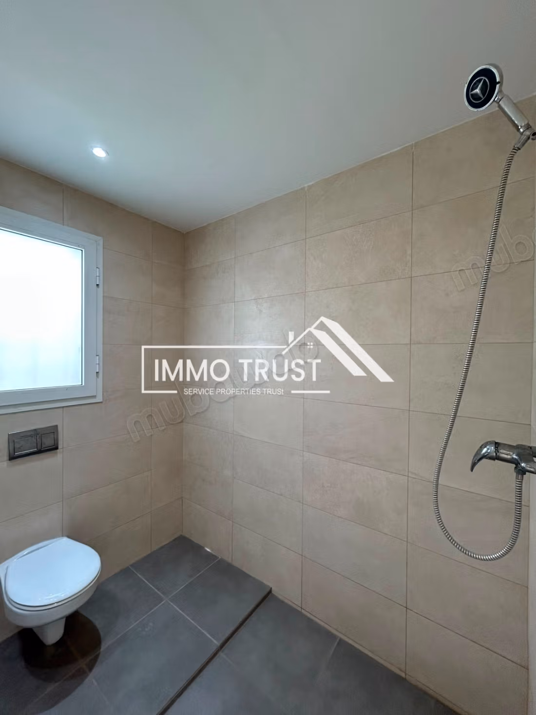 Villa S5 avec chambre de service à Lac 1