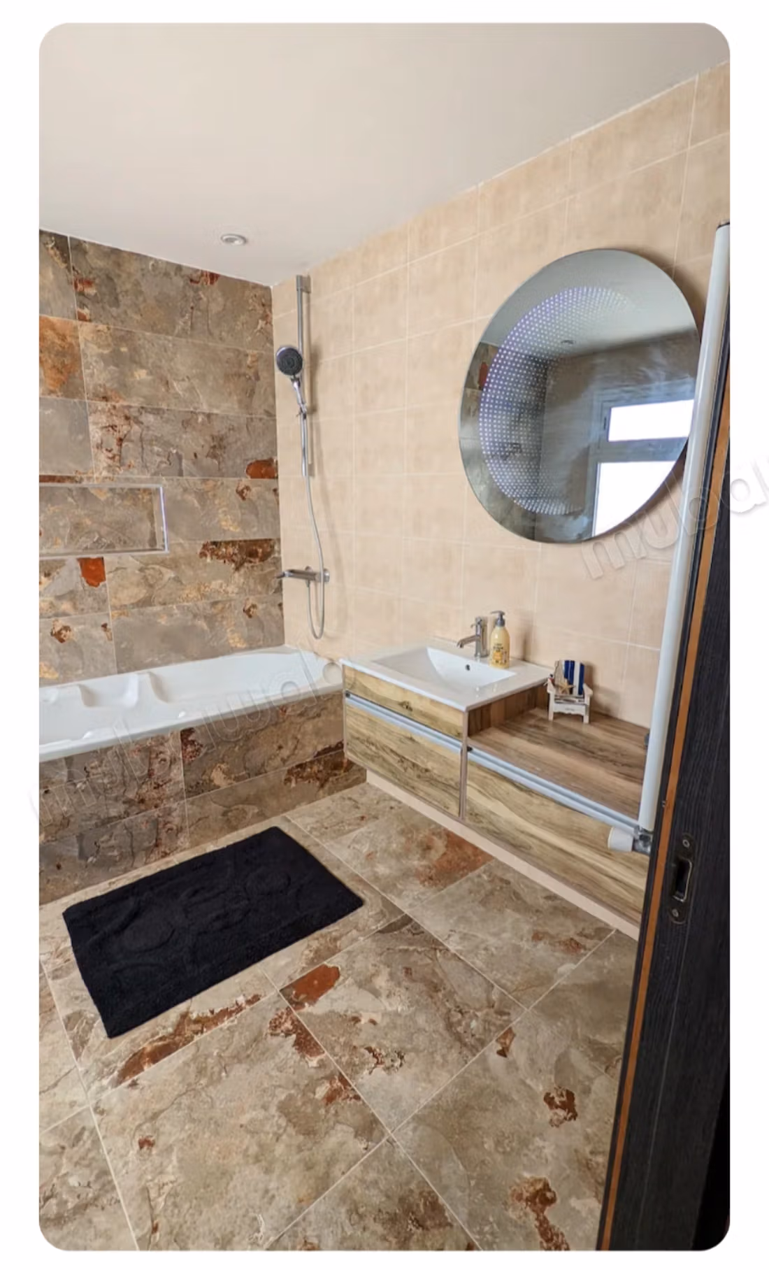 Appartement S3 luxueux meublé à Mahdia