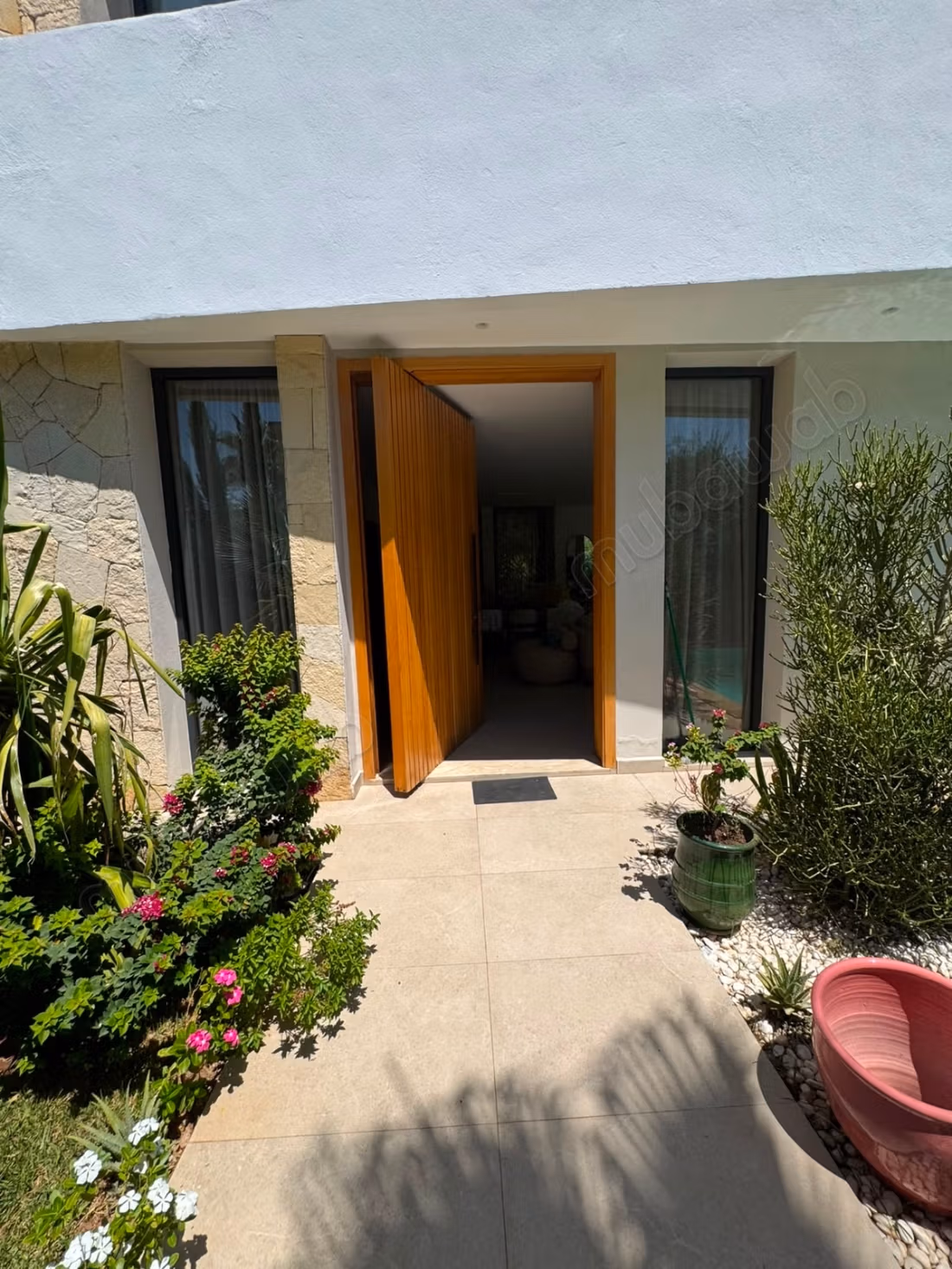 Affitto di una villa eccellente sulla strada per Tahanaout. 4 eccellenti stanze. Arredato