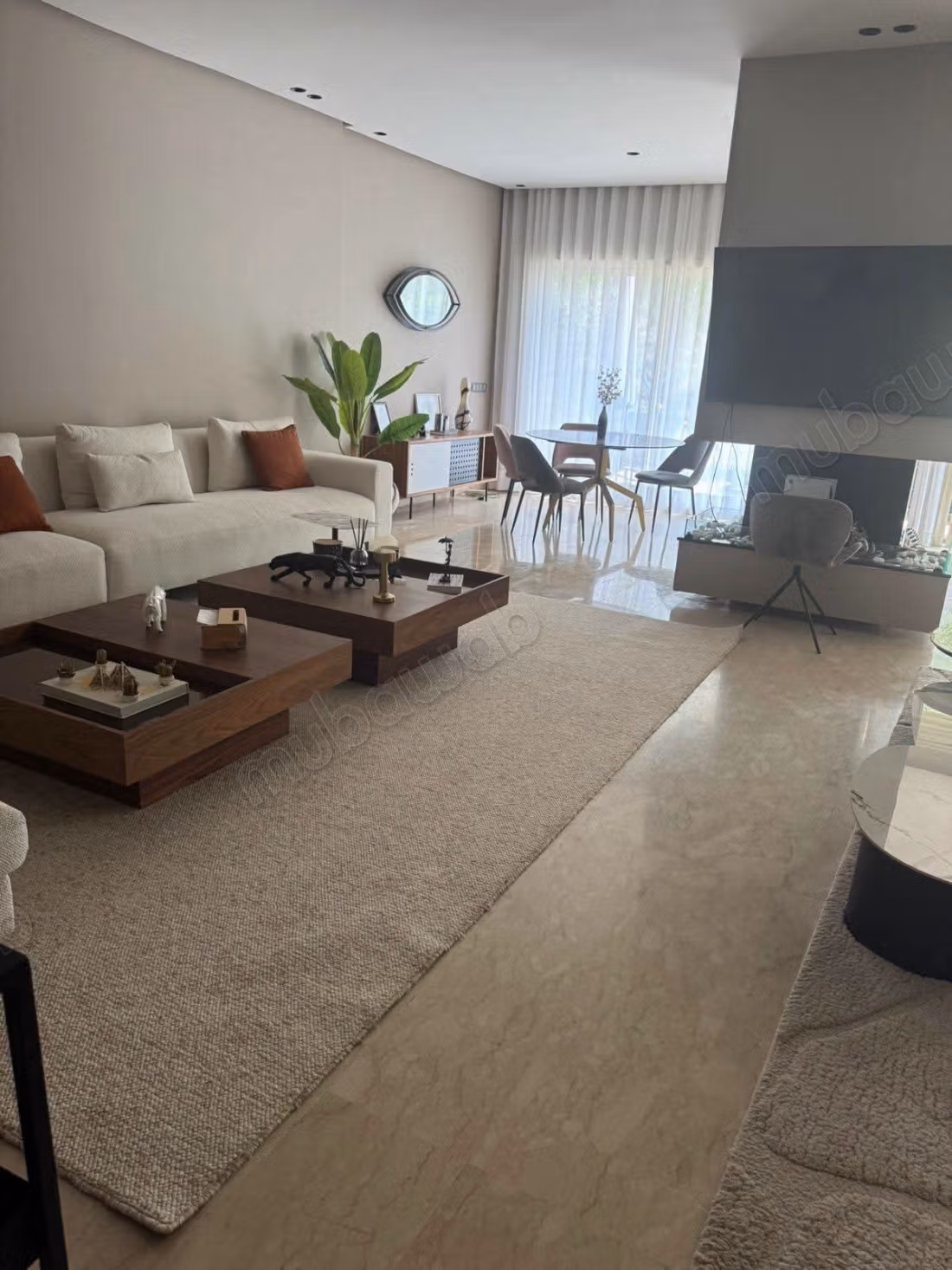 Villa moderna a la venta en ciudad verde Bouskoura
