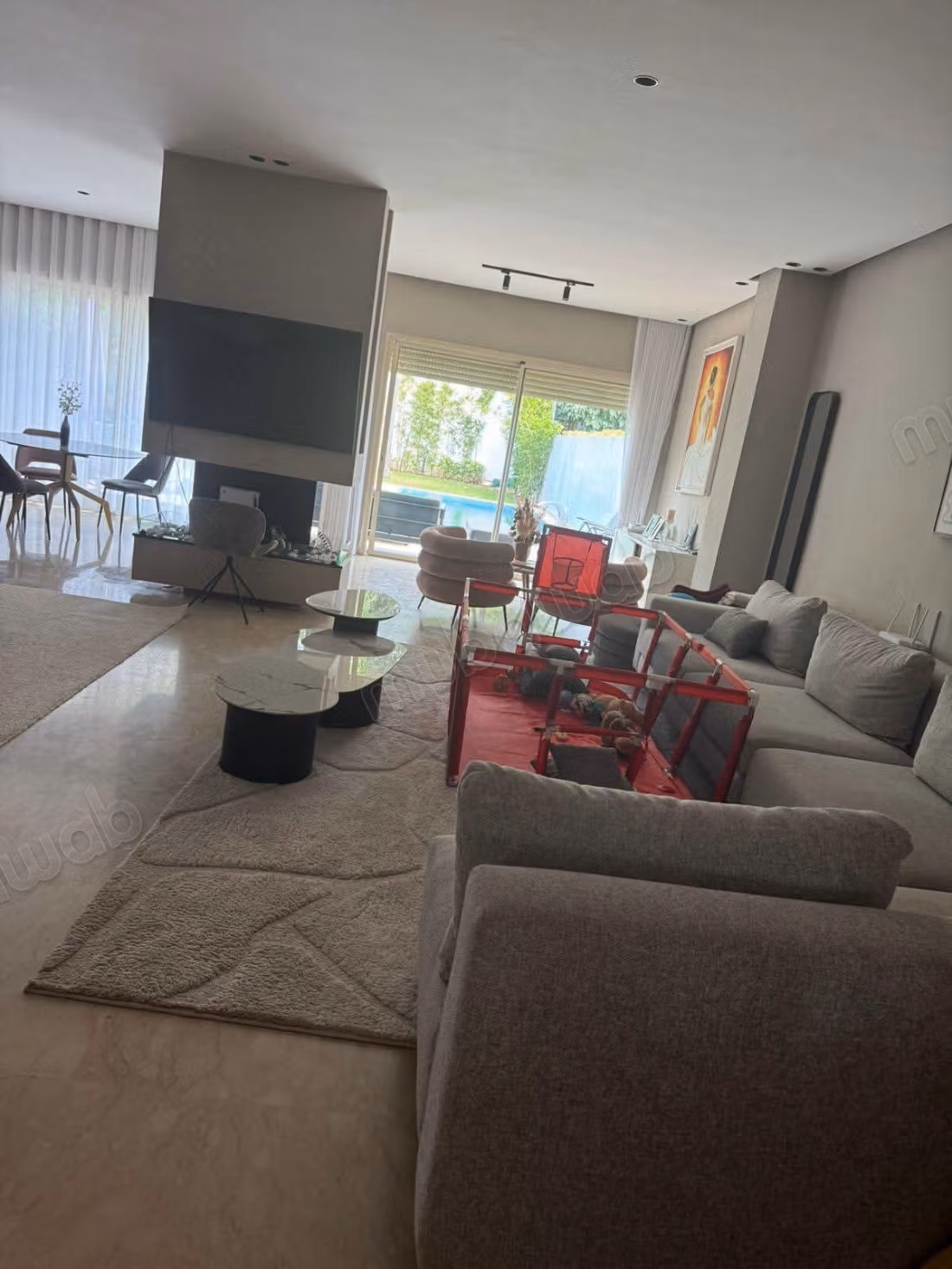 Villa moderna a la venta en ciudad verde Bouskoura