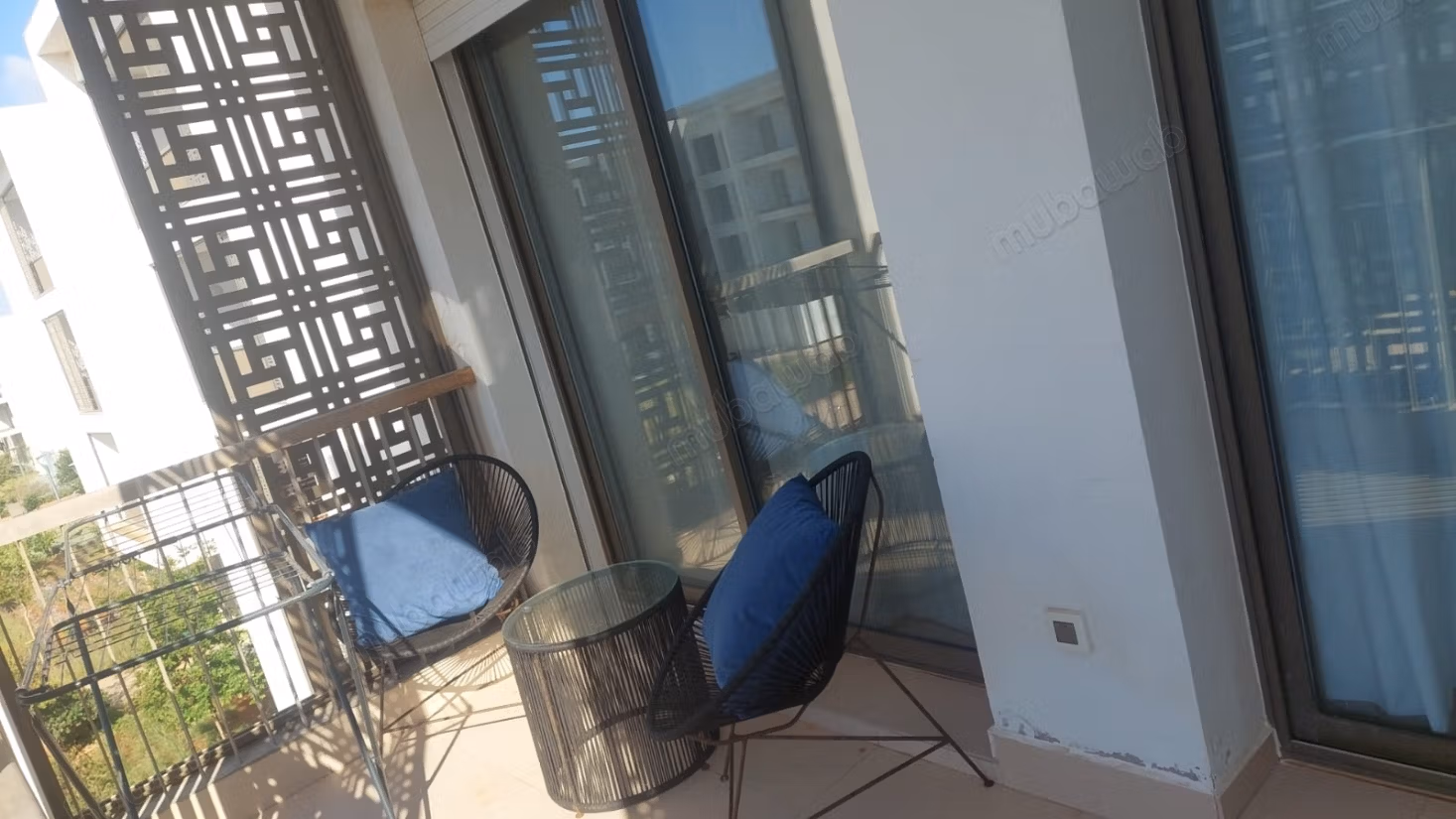 Location d'un appartement à Marina, Bab Al Bahr. 
2 chambres. 
Bien meublé